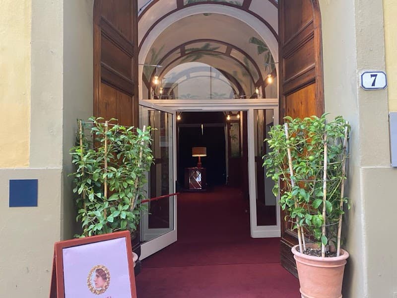 Nine Vita Firenze photo