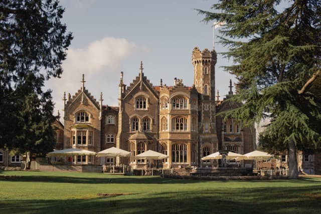 Oakley Court Berkshire photo