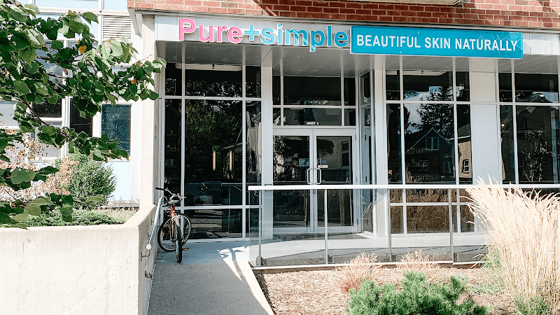 Pure + simple Waterloo photo