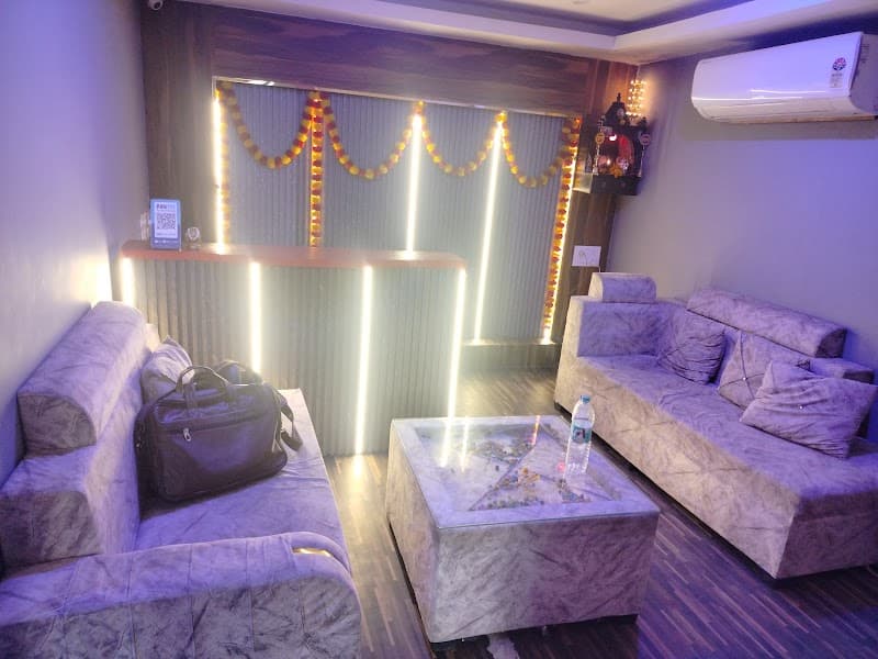 Purple Massage Parlour Delhi photo