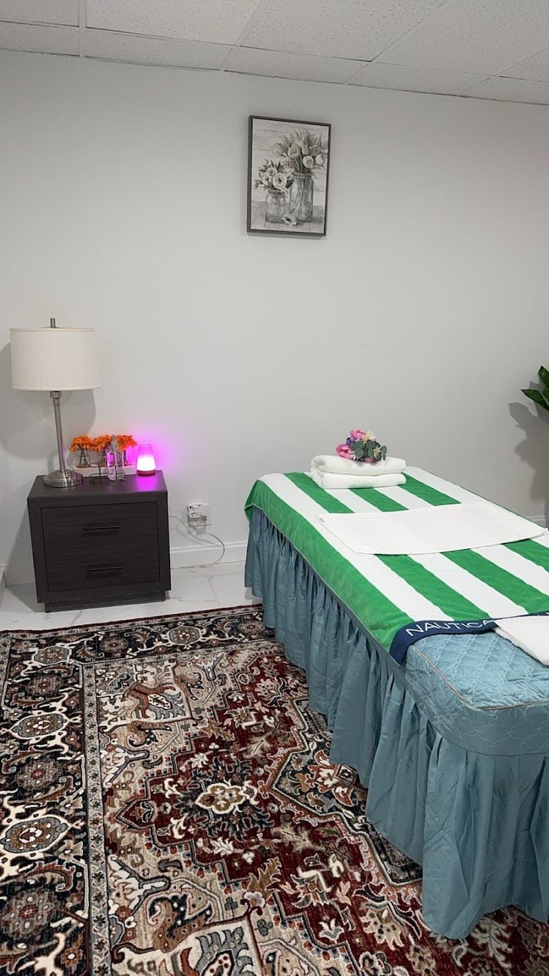 Red Lotus Spa Hialeah photo