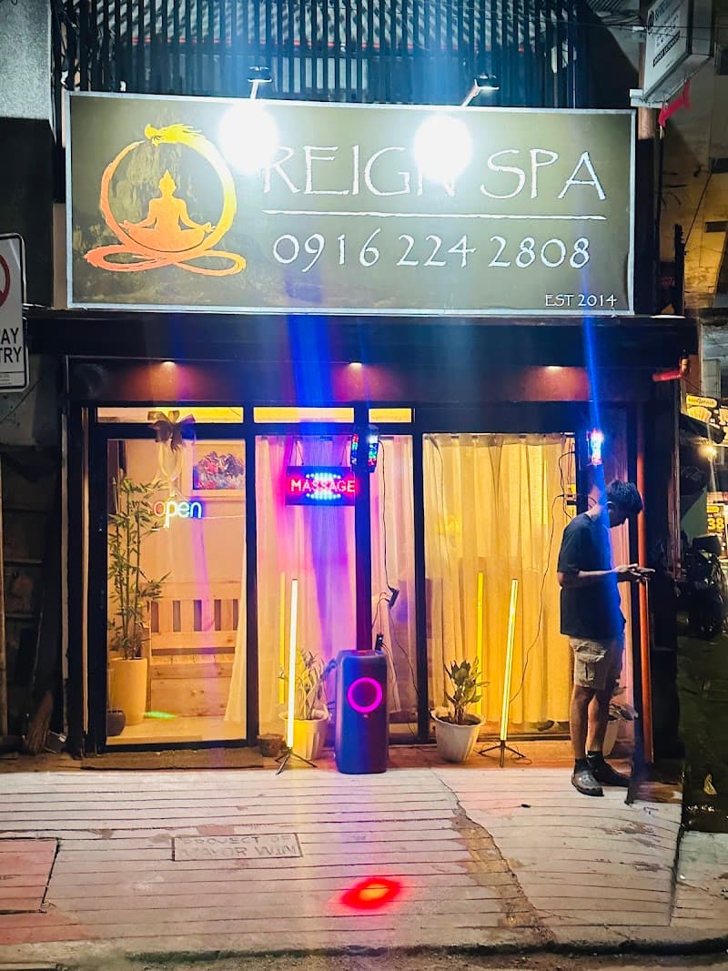 Reign Spa Valenzuela photo