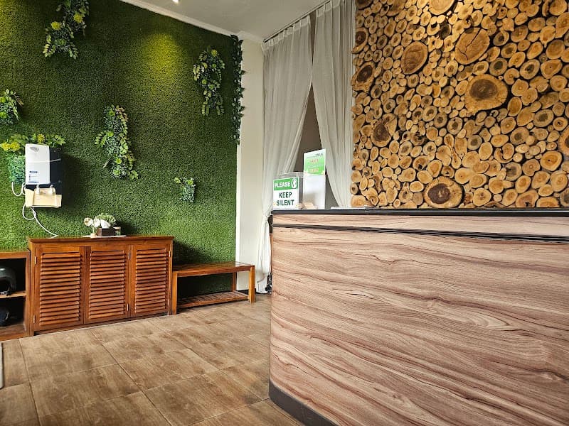 Relaxing Reflexology Malang photo