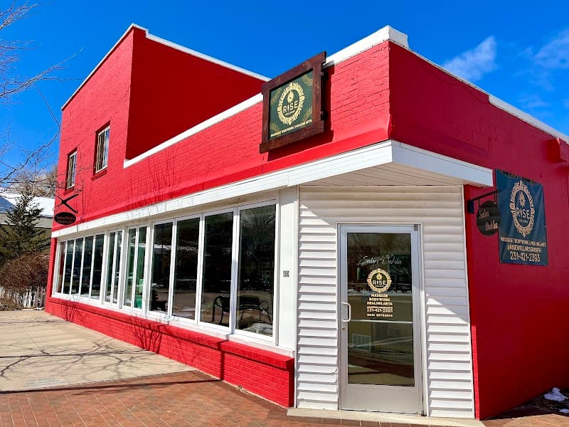 Rise Wellness Calmar photo