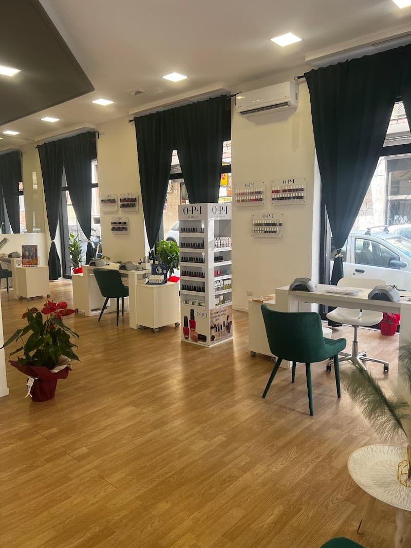 Royal Luxury Nails Catania photo