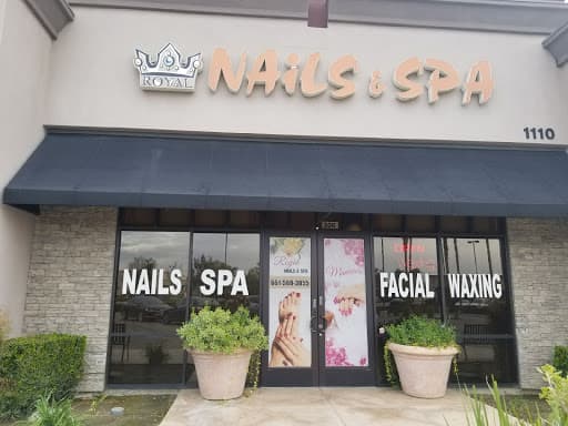 Royal Nails & Spa Bakersfield photo