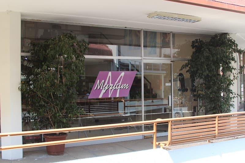 Salon Unisex Myriam Vitacura photo