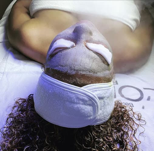 SeaShelz Spa Belize City photo