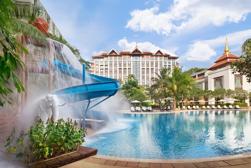 Shangri-La Chiang Mai photo