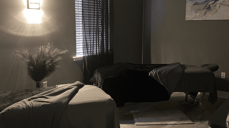 Signature Massage Canton photo