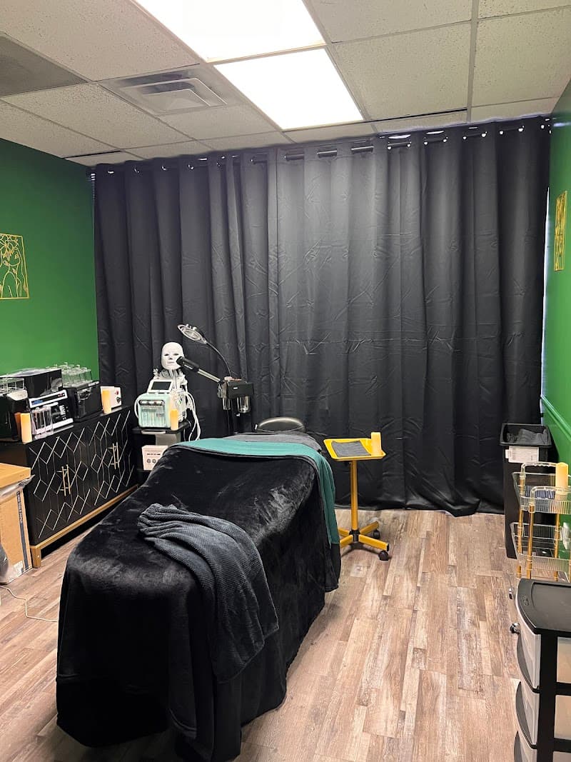 Skinphoria Beauty Bar Irving photo