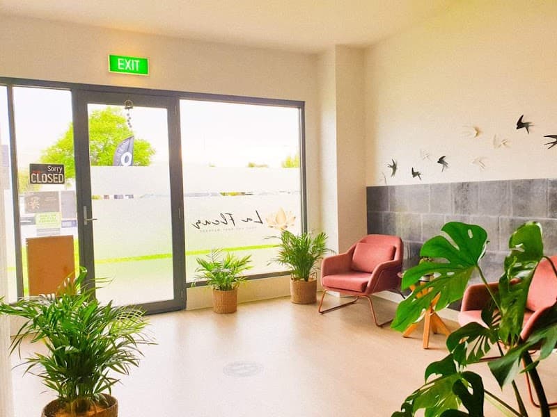 SM Massage Yarrawonga photo