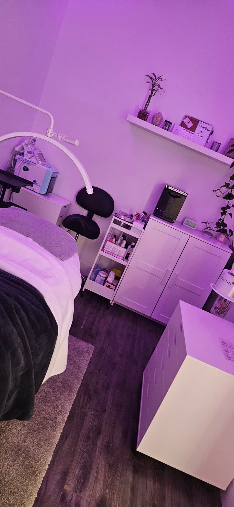Spa Divine Beauty Laval photo