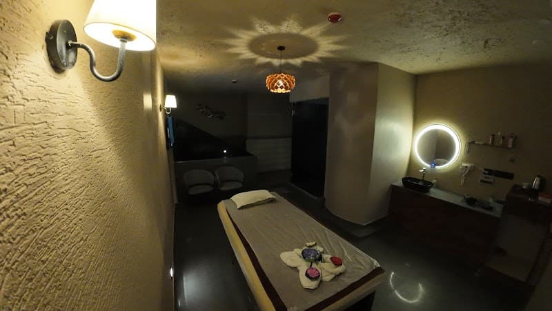 Spa Empire Kalyan photo