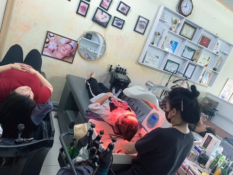 Spa Hiên Vy Hai Hau photo