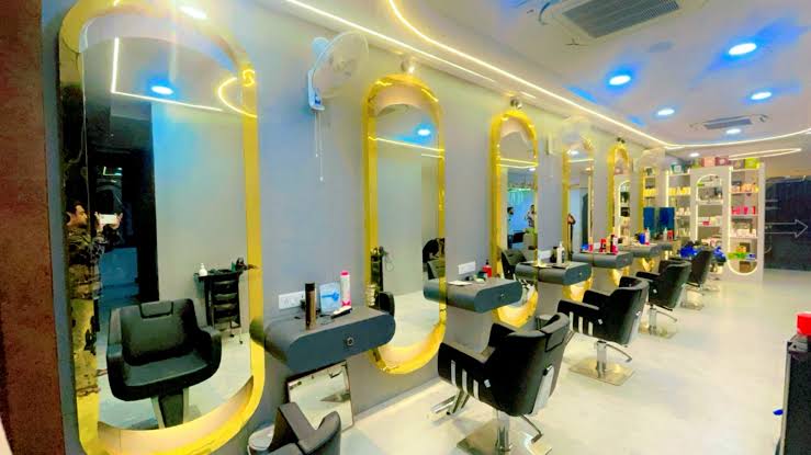 Spa Mens Salon Nirmal photo