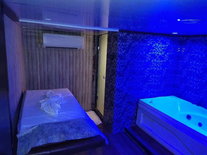 Status Spa Mumbai photo