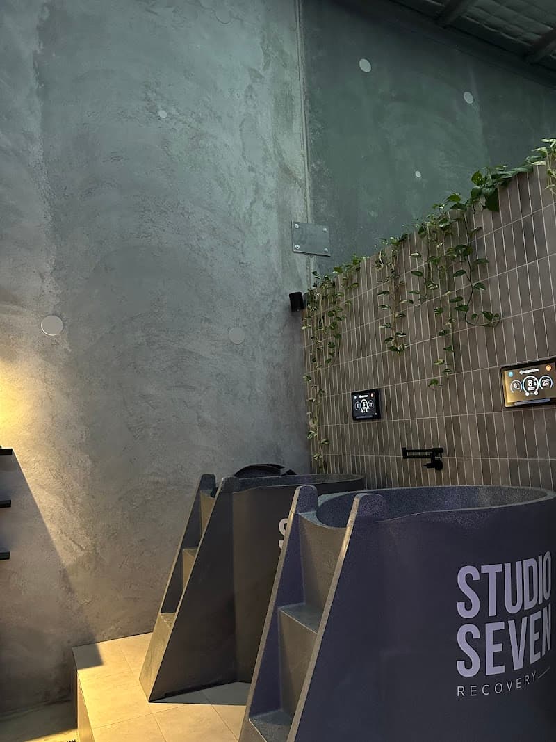 Studio Seven Recovery Perth photo