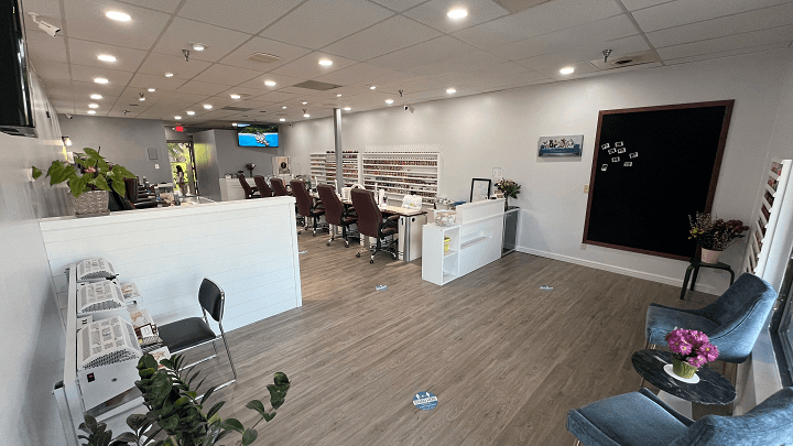 T-Nails and Spa Bloomington photo