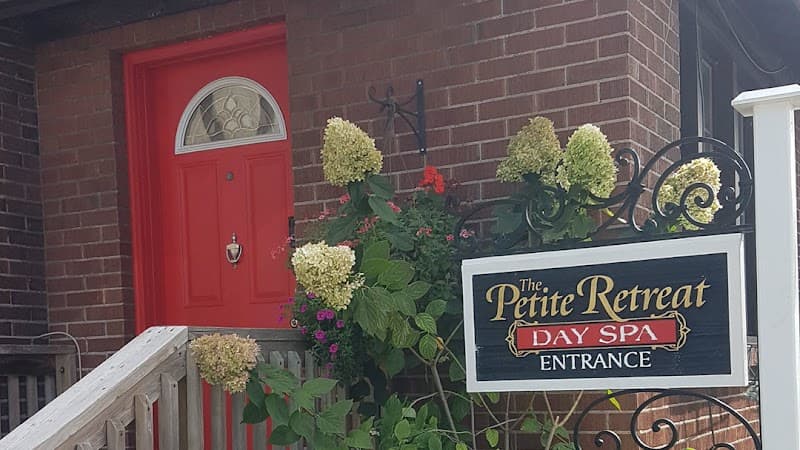 The Petite Retreat Houston photo