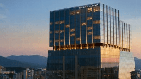The Ritz-Carlton, Fukuoka photo