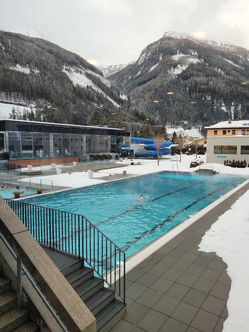 Thermalkurhaus Bad Gastein photo