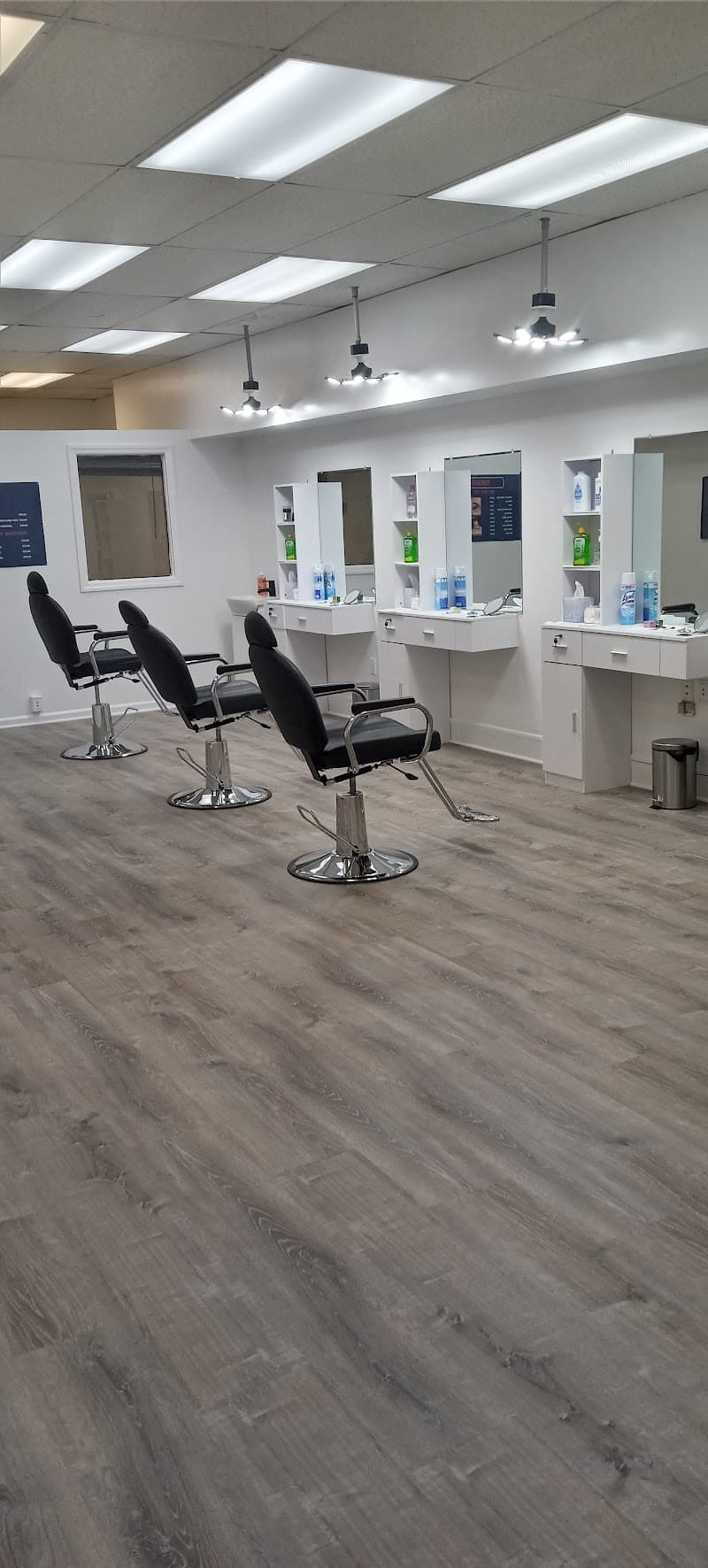 Threading Place Dumont photo