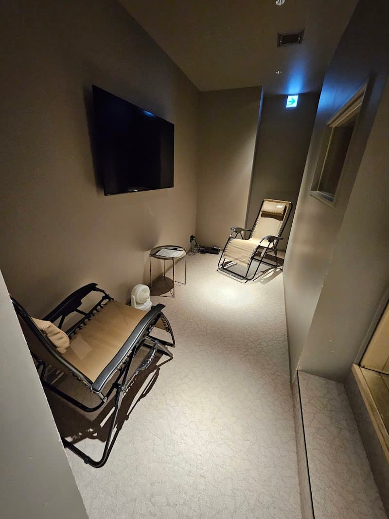 Ueno Sauna Tokyo photo