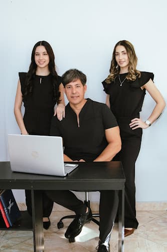 Universal Skin Care Aguada photo