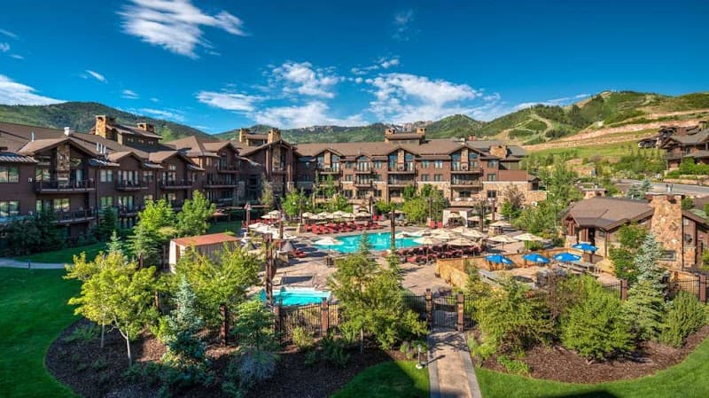 Waldorf Astoria Park City photo
