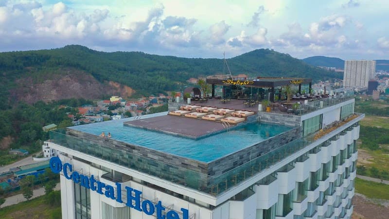 Yangi Luxury Hạ Long photo