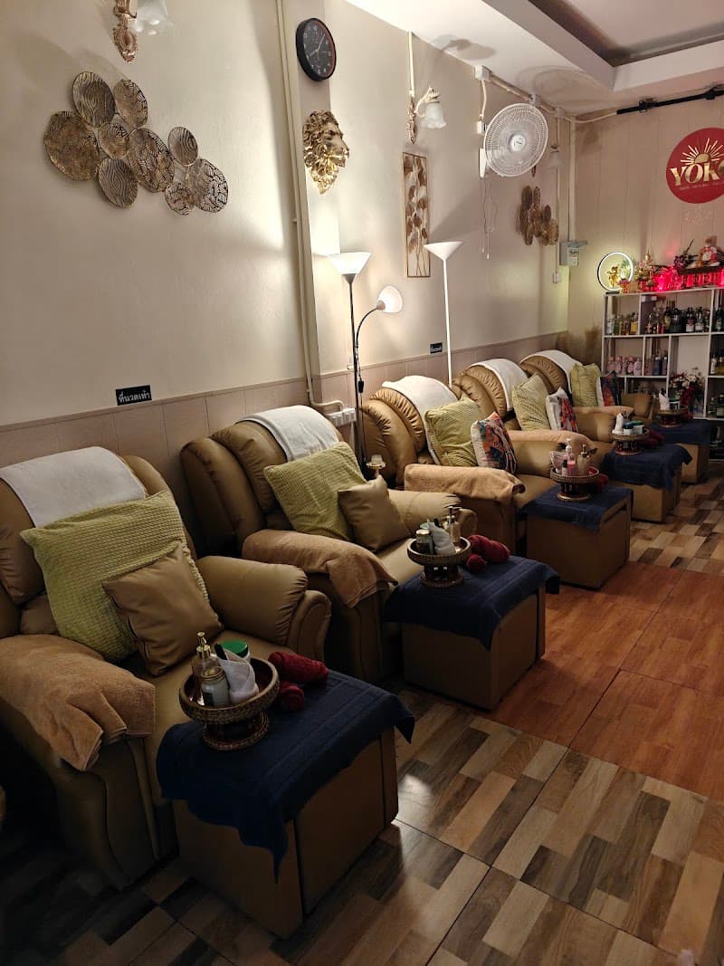 Yok Spa Phanat Nikhom photo