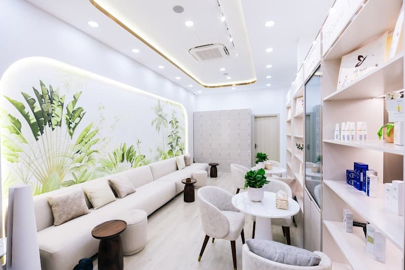 Young Spa & Clinic Quận 10 photo