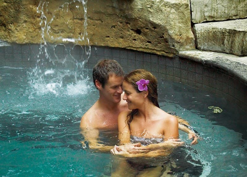 Niagara-on-the-Lake 100 Fountain Spa photo