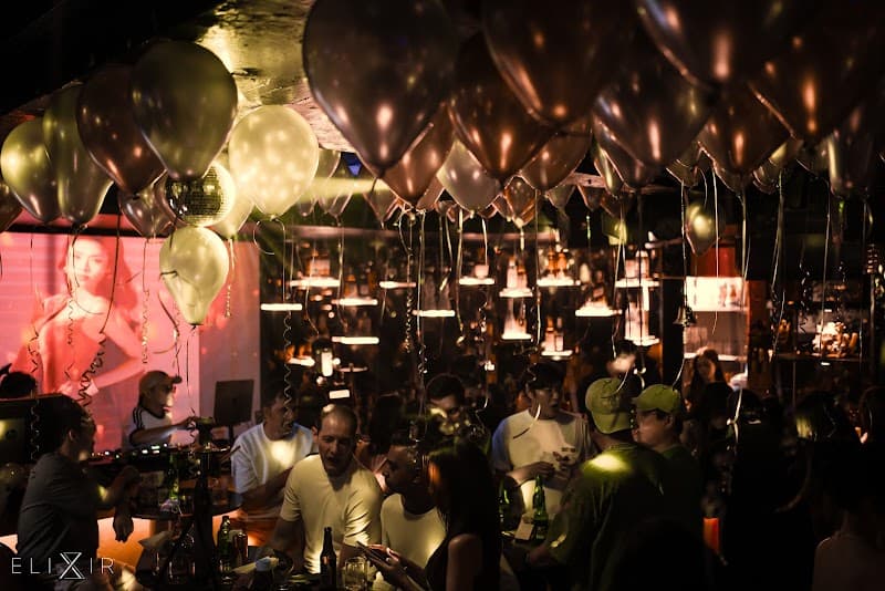 Quận 1 10X Night Club photo