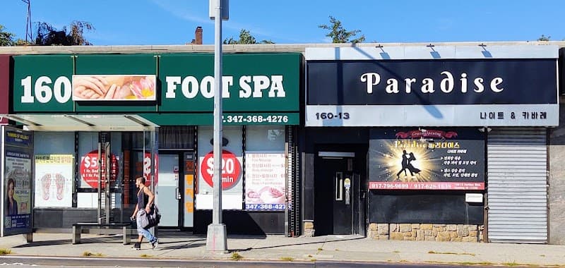 New York 160 Foot Spa photo