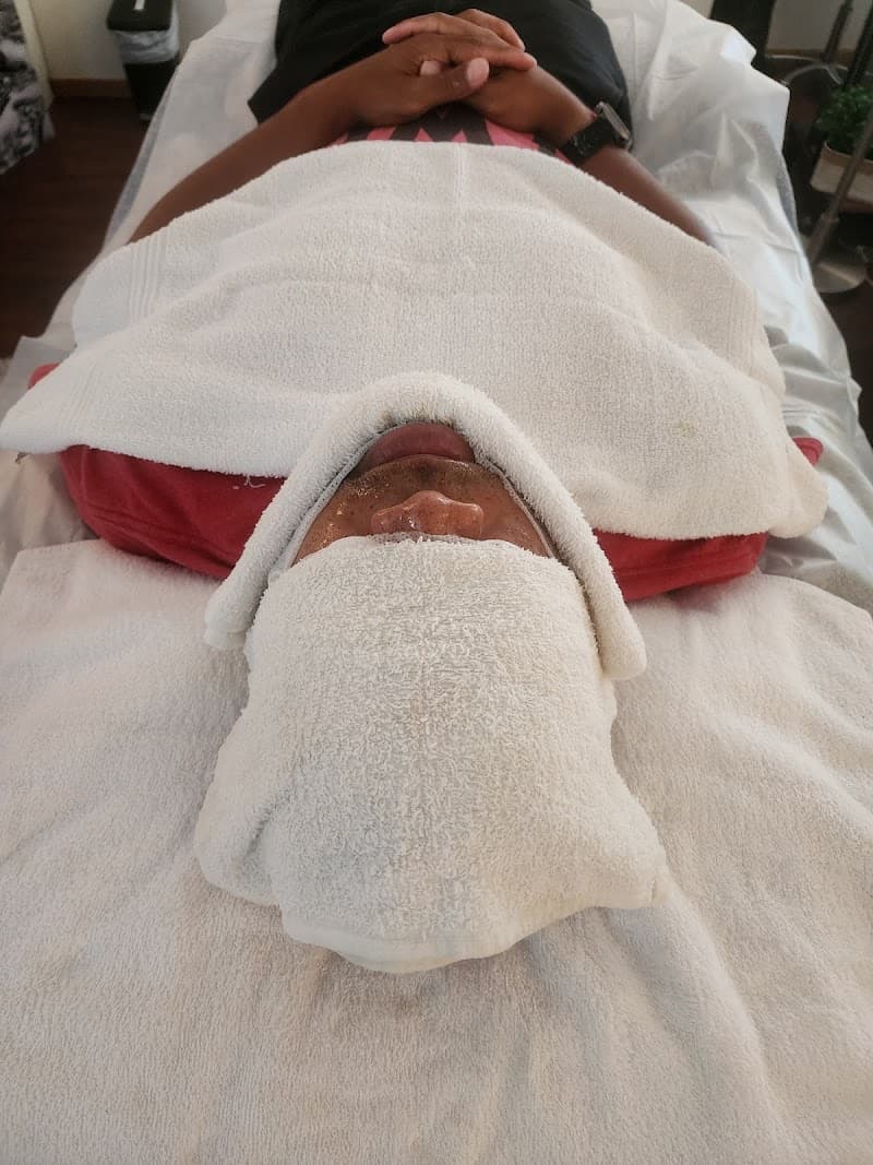 Pleasant Hill 2GORJIS Facial & Makeup Spa photo