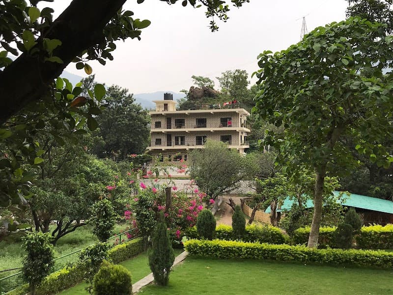 classified in dehradun 3 Day Yoga Retreat in Rishikesh photo