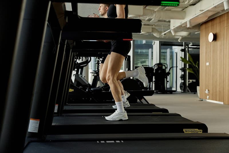 Warszawa 43rd Floor Gym photo