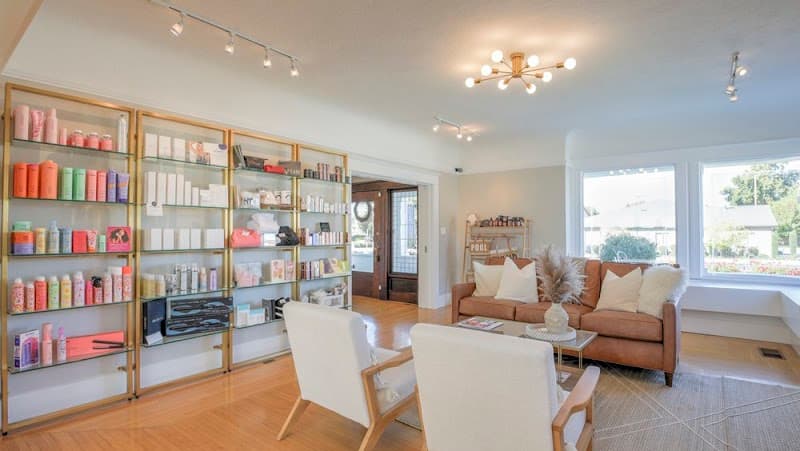 Oakdale 507 Spa and Salon photo