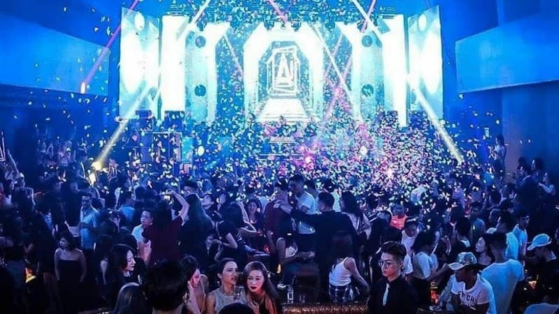 Taipei City 626 Men and Women Fashion High-End Club photo