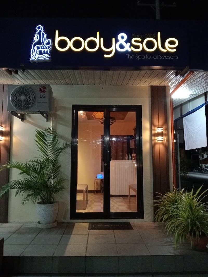 Santa Cruz 888 Body mind and Soul massage and Spa photo