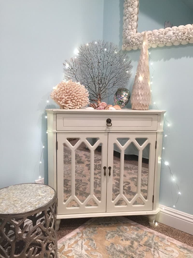 A Healing Touch by Lilin Manhattan Beach photo