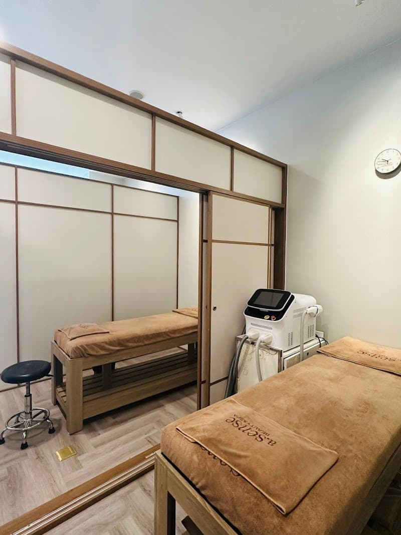 Quận Thanh Xuân a.SENSE R4 Royal City photo