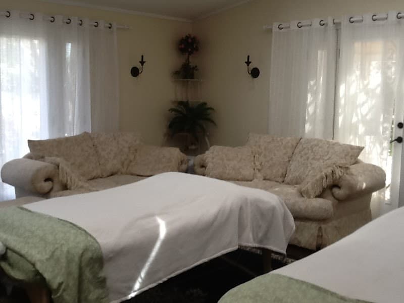 A Touch Of Class Day Spa Albany photo