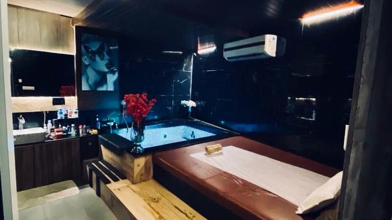 A9 Spa (Luxurious Spa & Jacuzzi - SINCE 2012) Ahmedabad photo