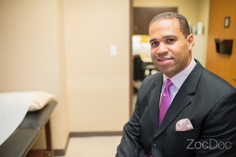 Aaron P Omotola MD Edwardsville photo