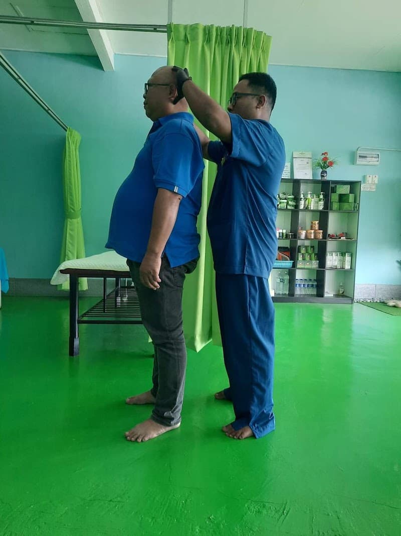 Abang Pomen Tulang Selinsing photo