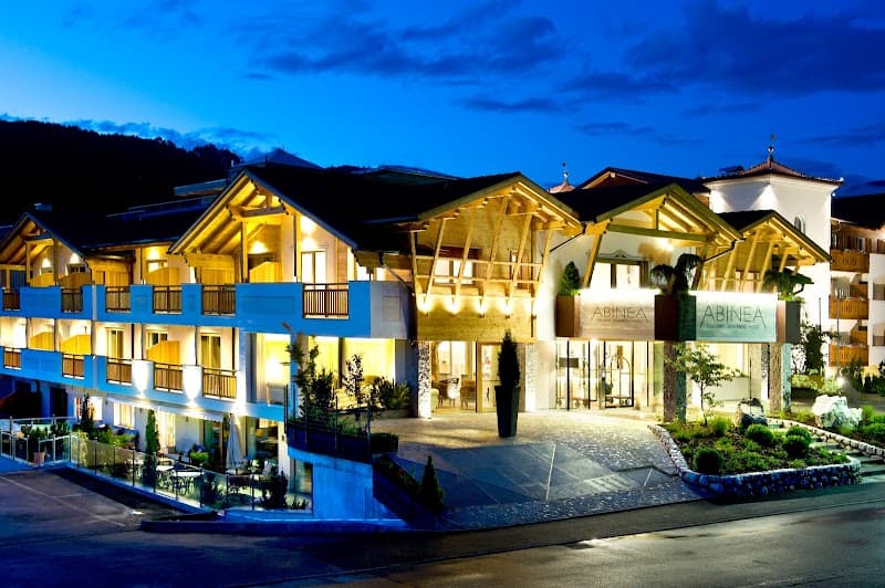 Abinea Dolomiti Romantic SPA Hotel Südtirol Dolomites photo