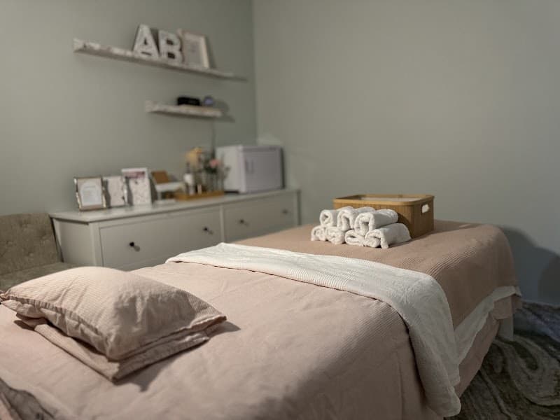 ABSolutely Facial & Waxing Arlington photo